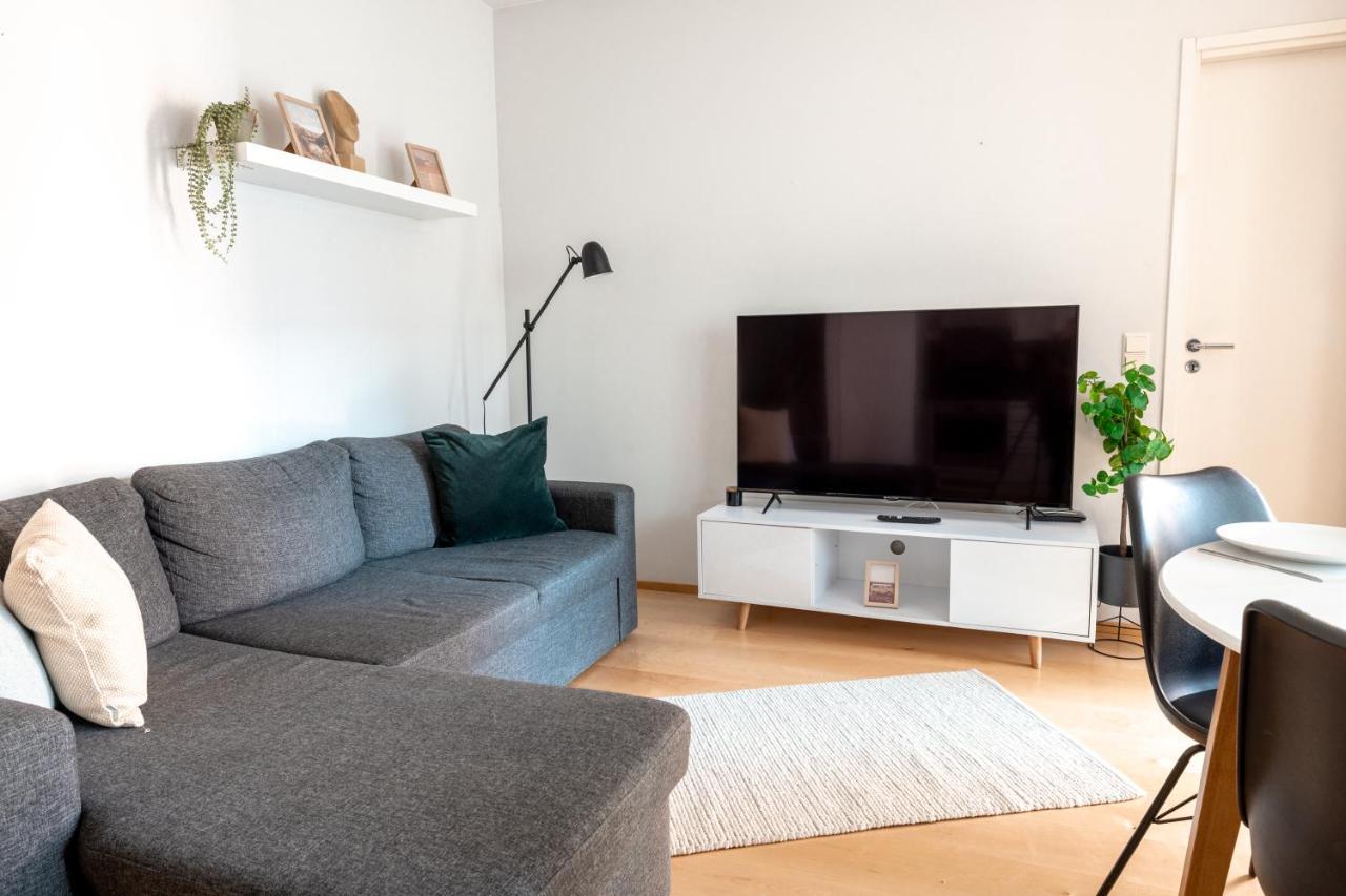 2Ndhomes Stylish 1Br Home With Balcony And Sauna In Kamppi Center هلسنكي المظهر الخارجي الصورة